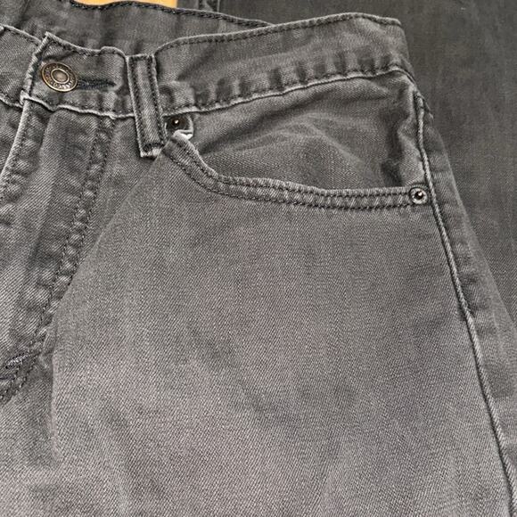 Mens Levi's 505 Black Straight Jeans Classic Style Size 31 - Picture 8 of 12